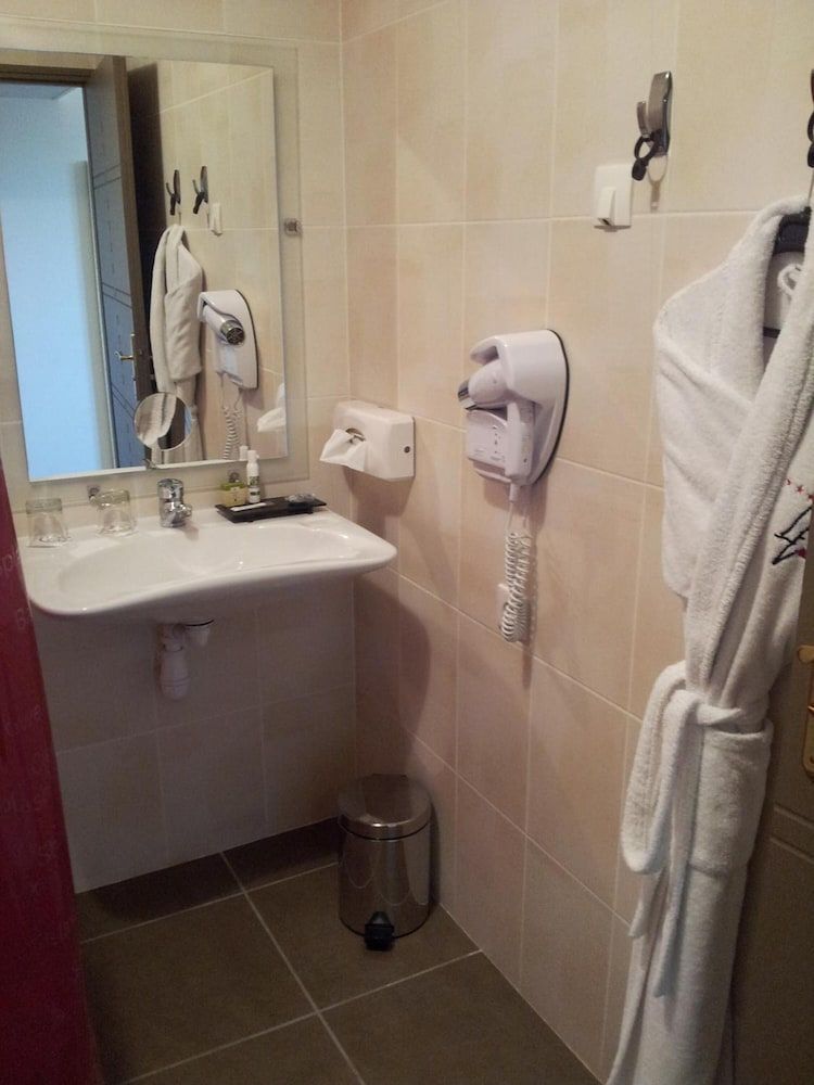 Hotel La Fauceille Comfort Double Room 3