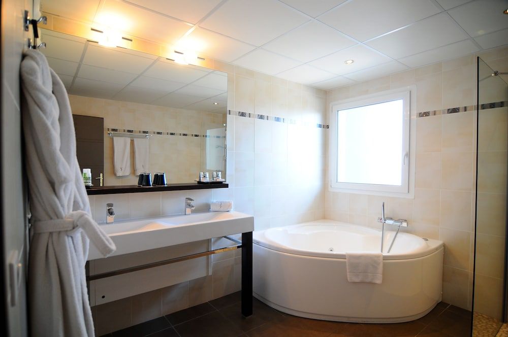 Hotel La Fauceille Suite 4