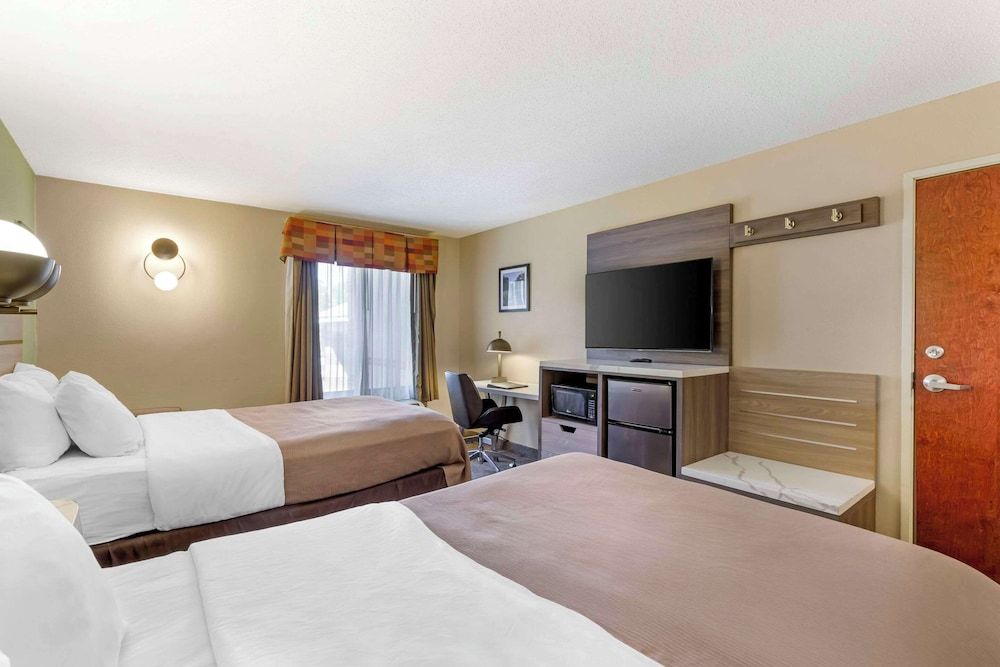 Standard Double Room, 2 Double Beds, Non Smoking
