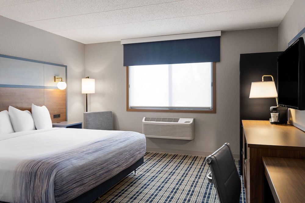 Room, 1 King Bed, Non Smoking