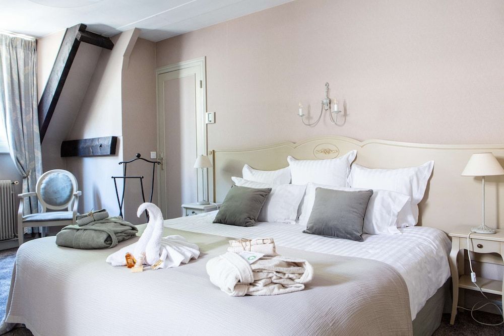 Suite, Multiple Beds, Non Smoking, Terrace (Living Room;with Sofabed)