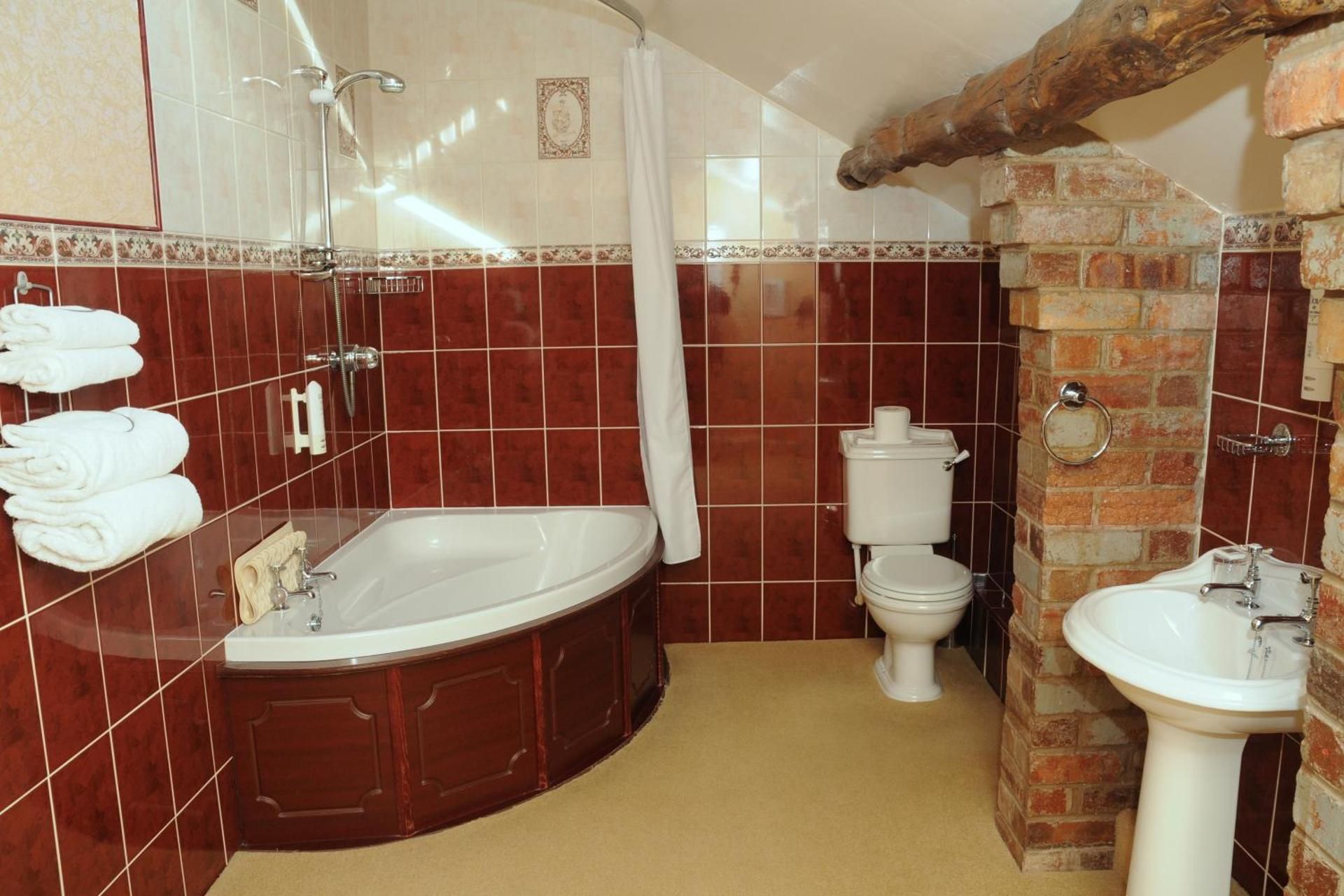 Superior Family Room