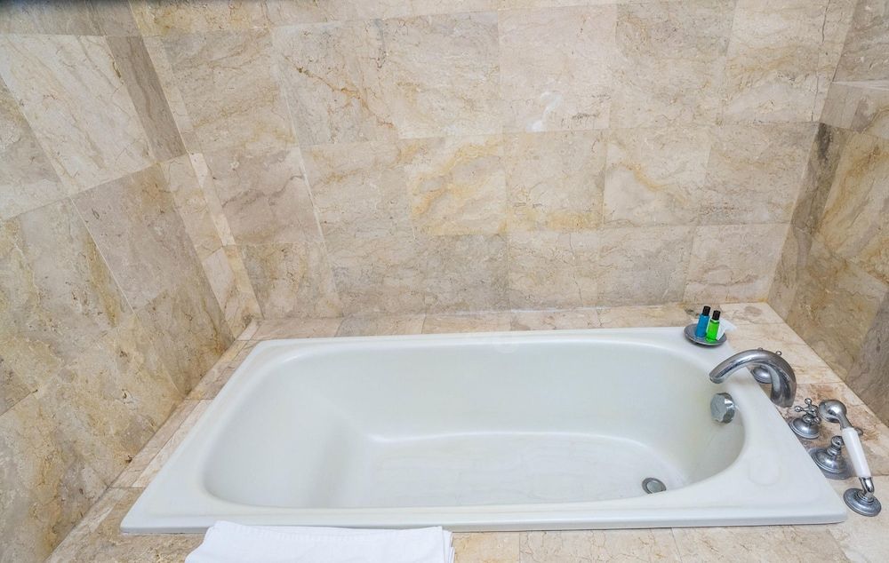 Villa Diana Bali Deluxe Room 12