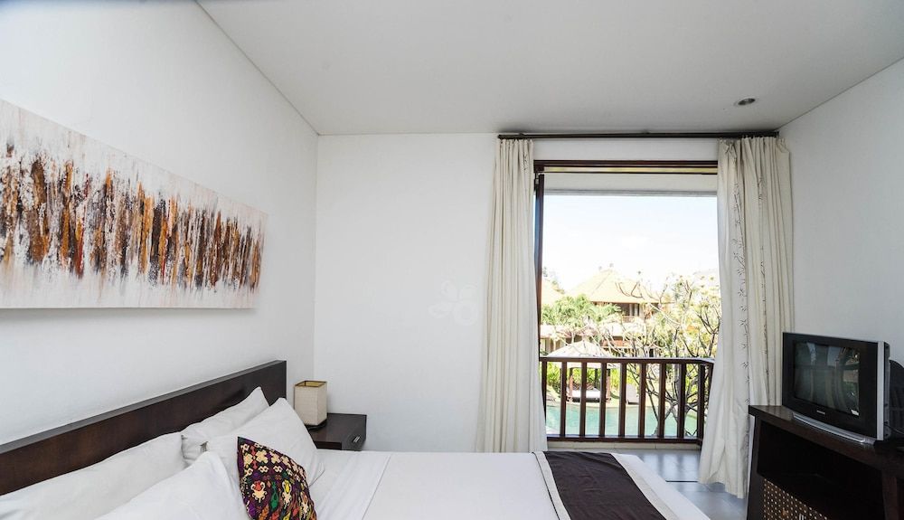 Villa Diana Bali Deluxe Villa, Multiple Bedrooms, Pool View, Garden Area 8