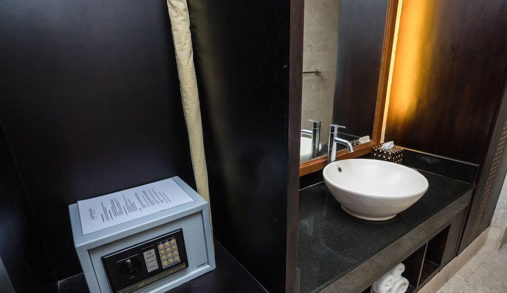 Villa Diana Bali Deluxe Villa, Multiple Bedrooms, Pool View, Garden Area 18