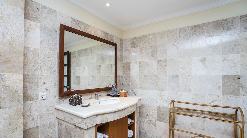 Villa Diana Bali Deluxe Villa, Multiple Bedrooms, Pool View, Garden Area 22