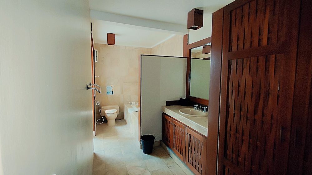 Villa Diana Bali Deluxe Room 6