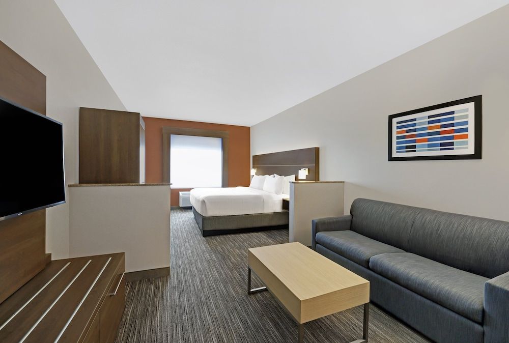 Suite, 1 King Bed