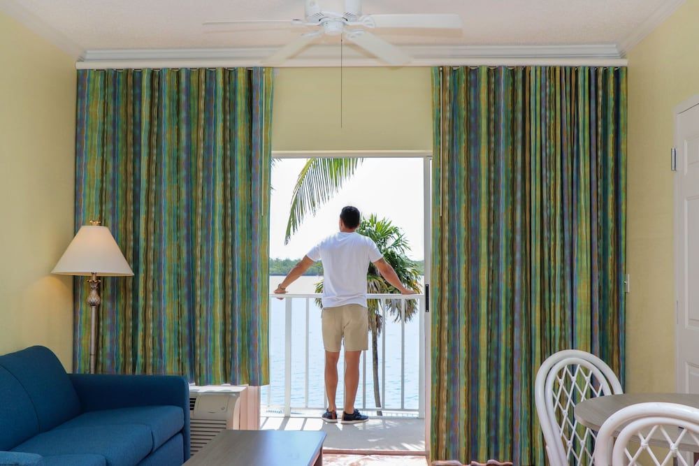 Jupiter Waterfront Inn Waterview Suite 4