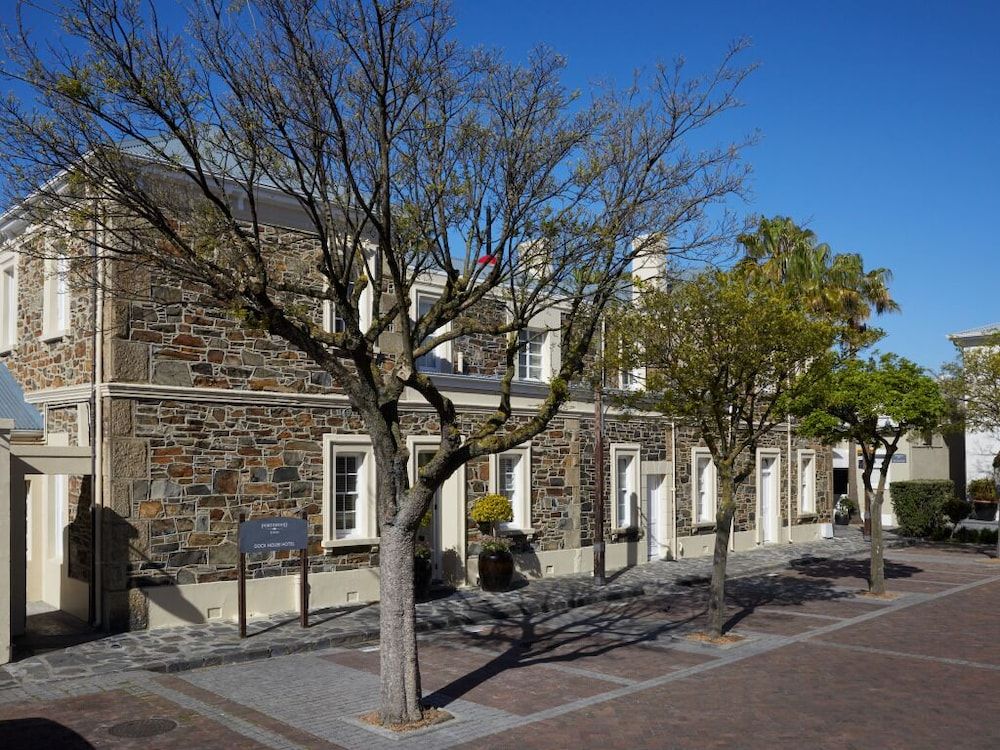 undefined Dock House Boutique Hotel & Spa by NEWMARK 7