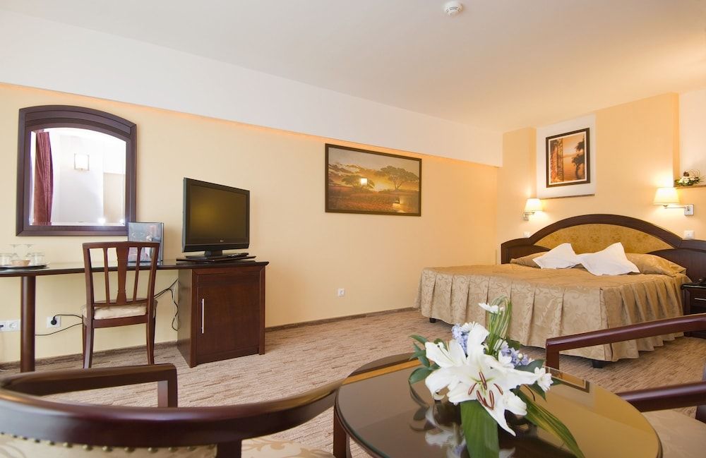 Hotel Ambient Deluxe Double Room 15