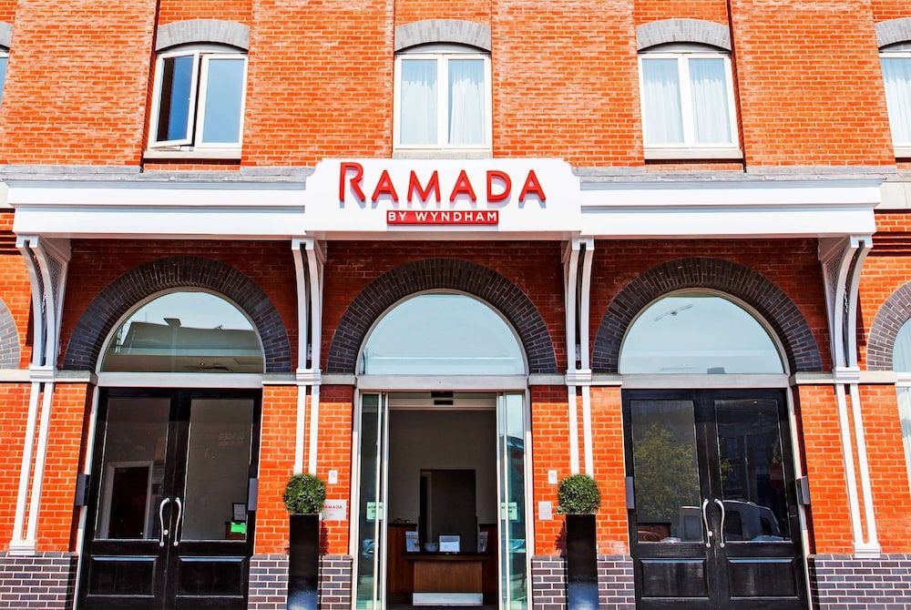undefined Ramada by Wyndham Belfast City Centre 10