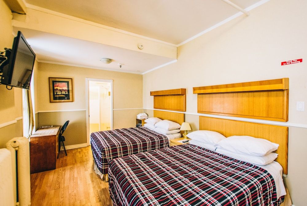 undefined The Rex Hotel 7