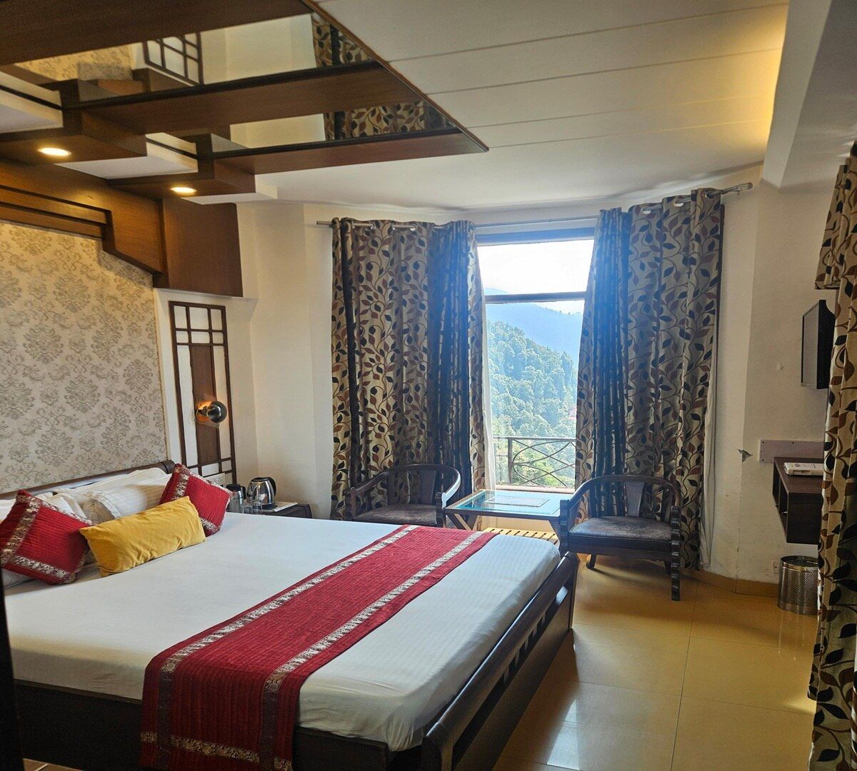 Deluxe Non View Room