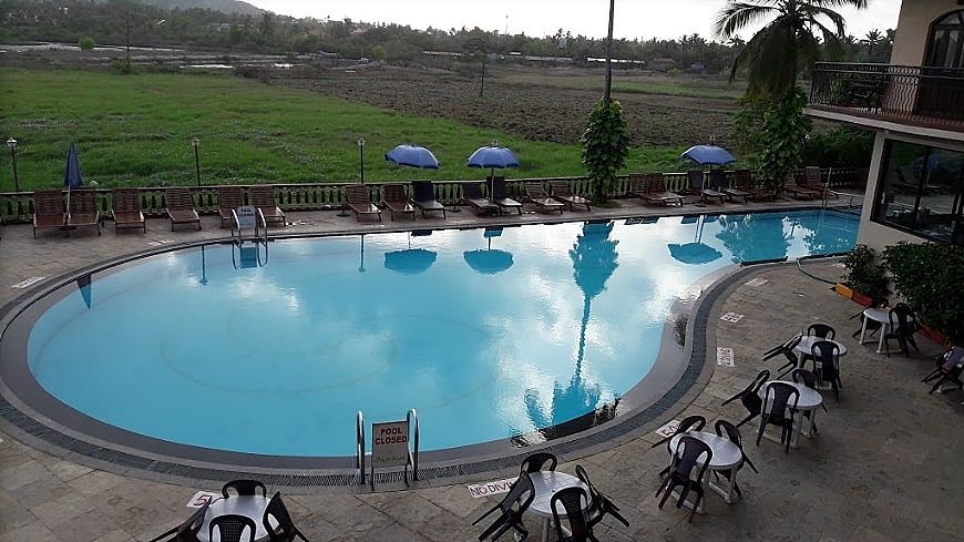 undefined Nazri Resort 4