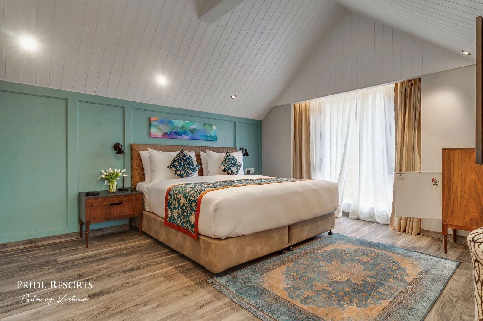 Deluxe Mountain View