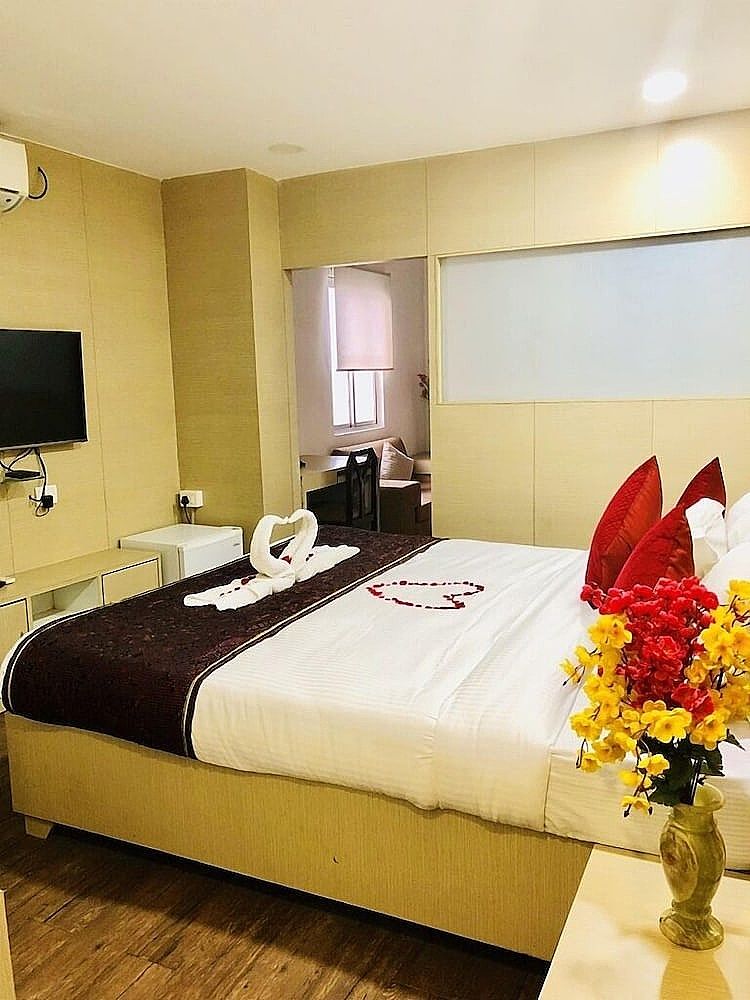 undefined HOTEL PRAG CONTINENTAL 4