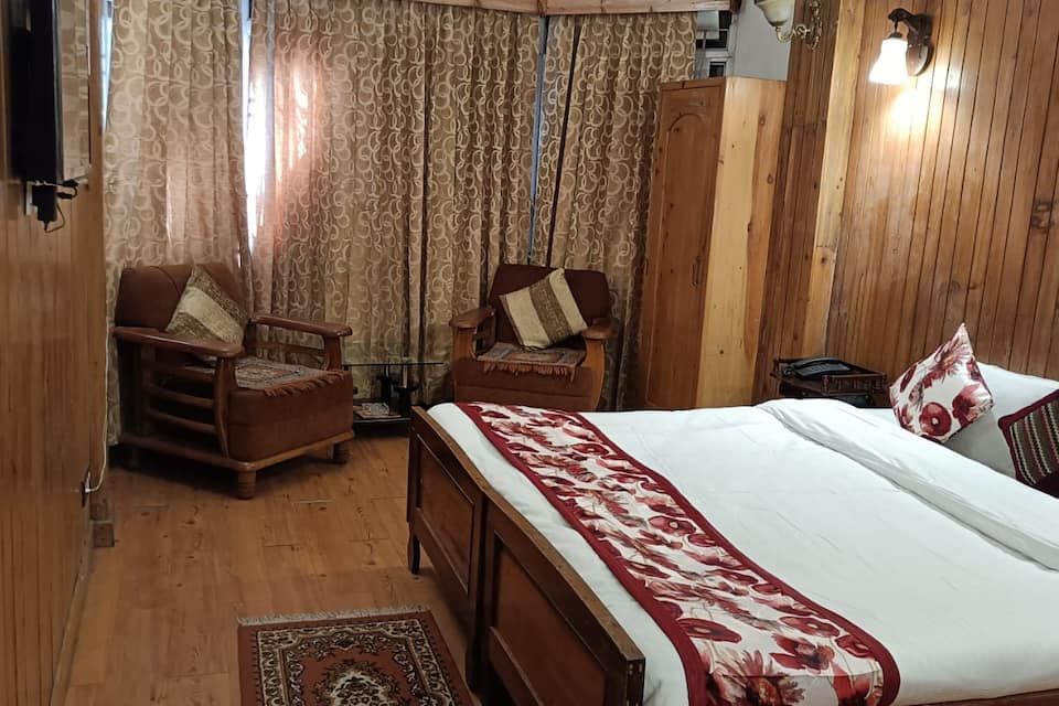 Hotel Garden Reach Deluxe Room