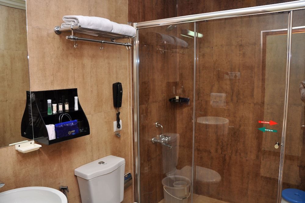 Benzz Park family Resort Kodaikanal Executive Rooms 14