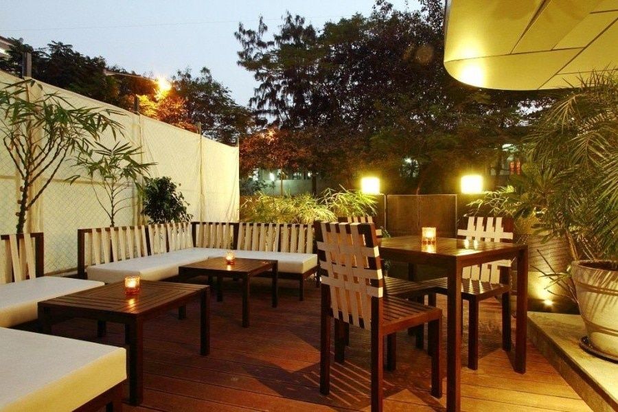 Food & Dining