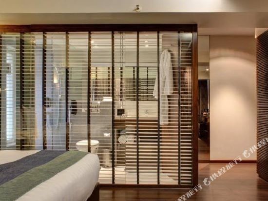 Svenska Design Hotel Mumbai Superior 13