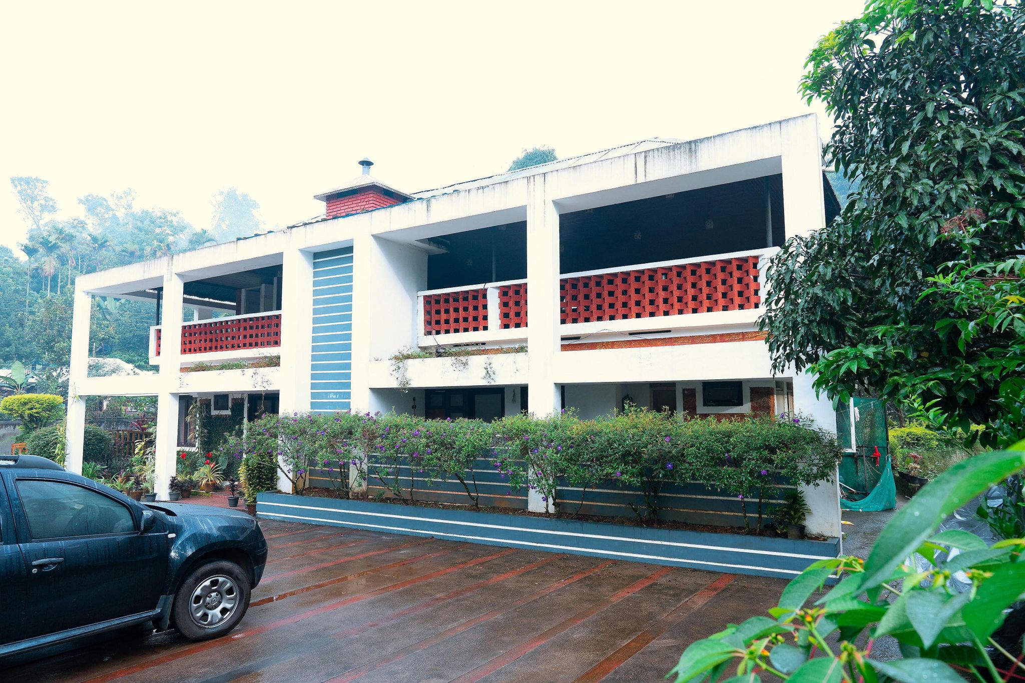 Hotel Exterior