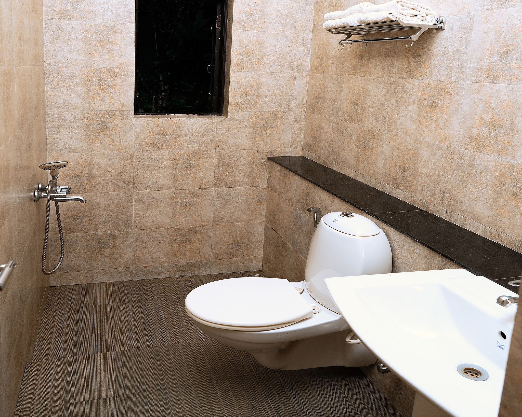 Falling Waters Resort Garden View Deluxe Suite 4