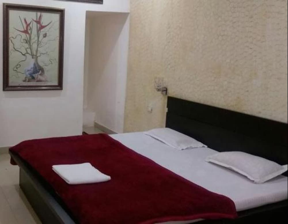 undefined Hotel Amit Regency 4