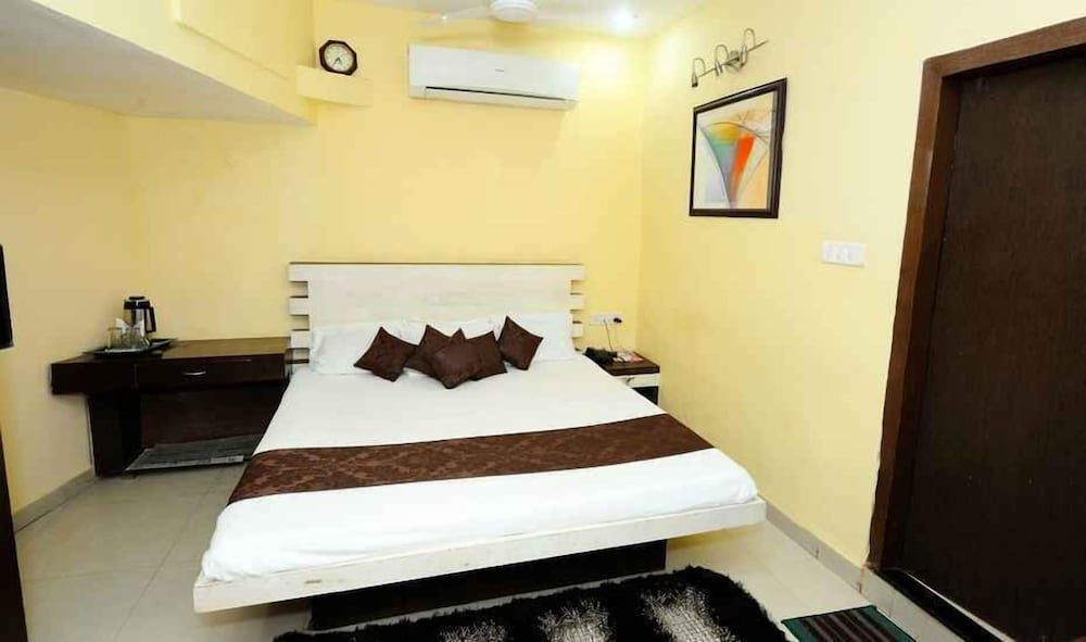 undefined Hotel Amit Regency 2