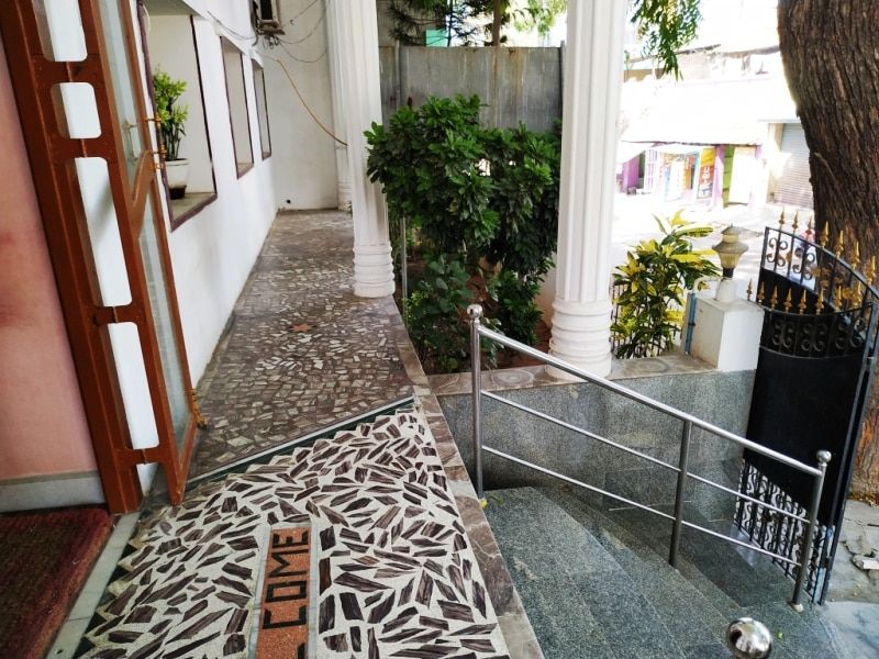 undefined Hotel Hare Rama Hare Krishna 5