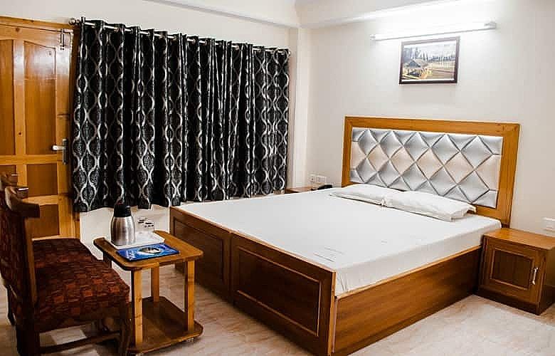 Super Deluxe Room