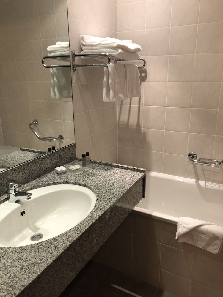 undefined Clayton Hotel Leopardstown 7