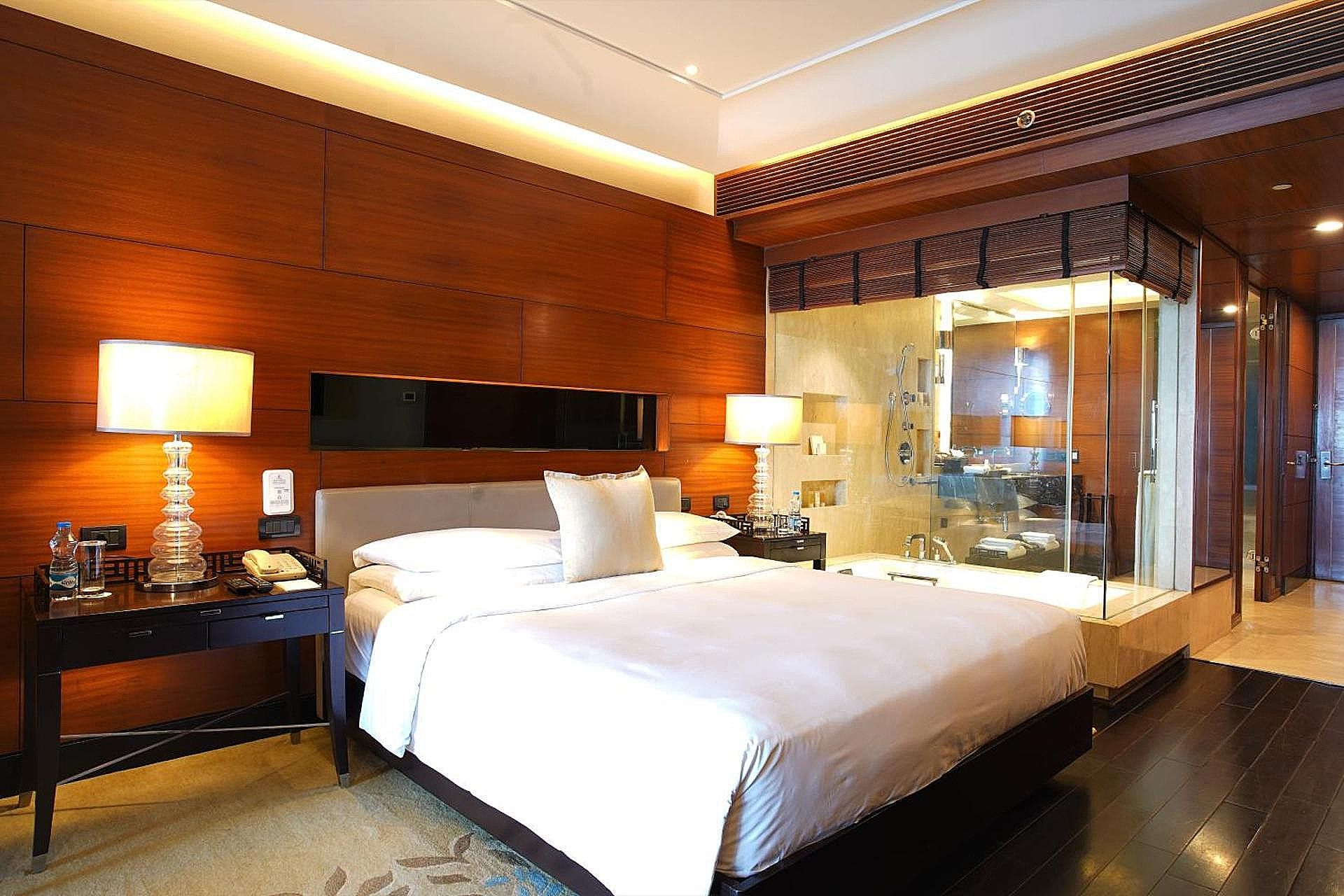Deluxe Room with King Bed