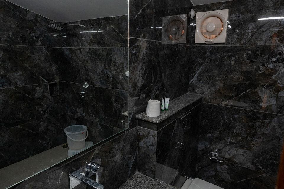 Himalaya Hotel - Nainital Heritage Room 9