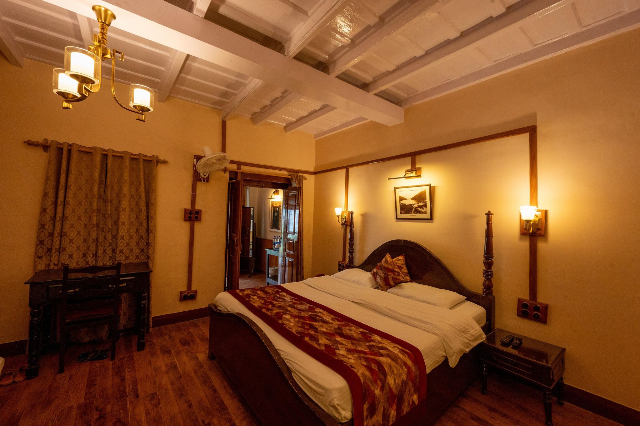 Himalaya Hotel - Nainital Heritage Room