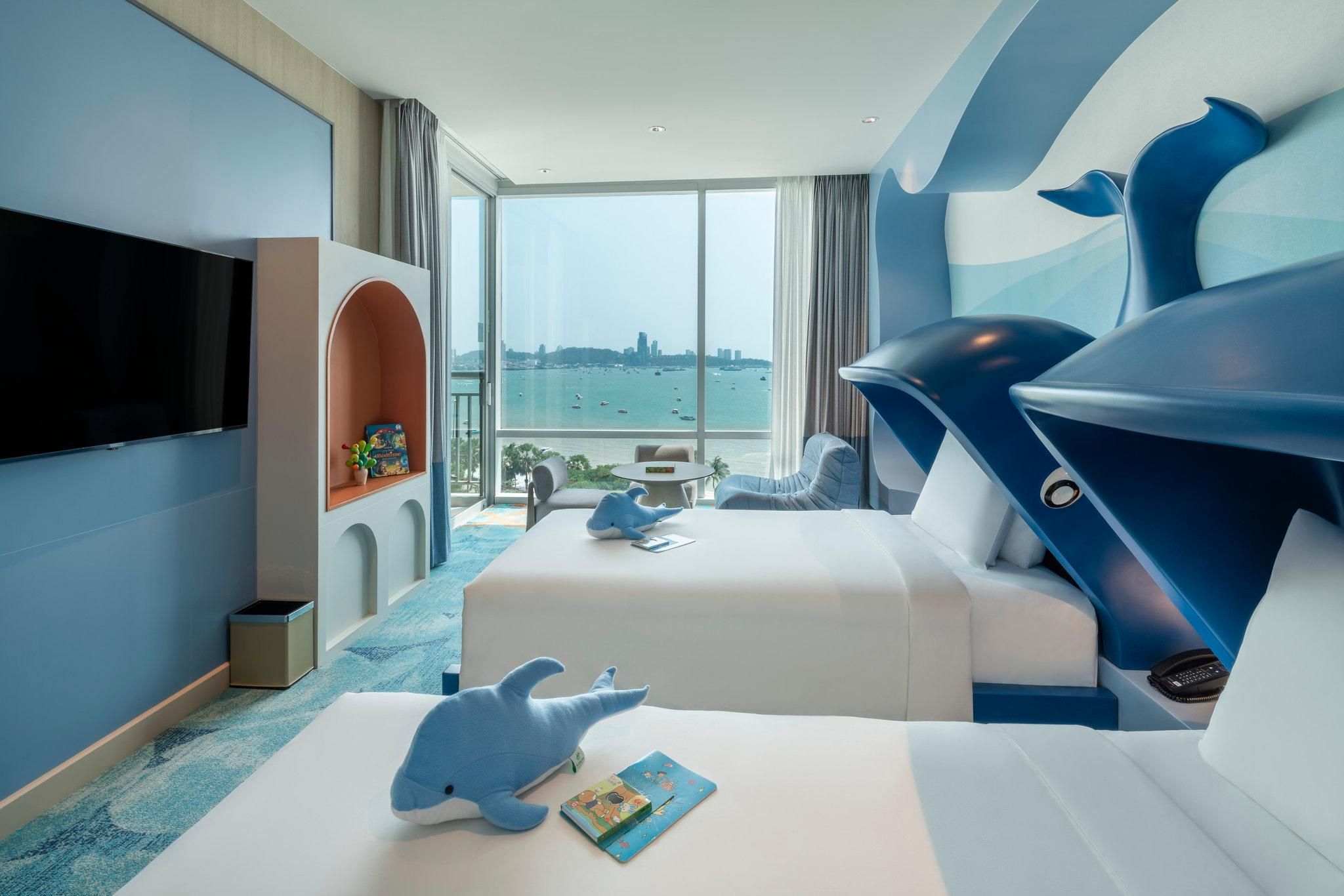 2 Bedroom Family Suite Bay Tower 1 King 2 Single
