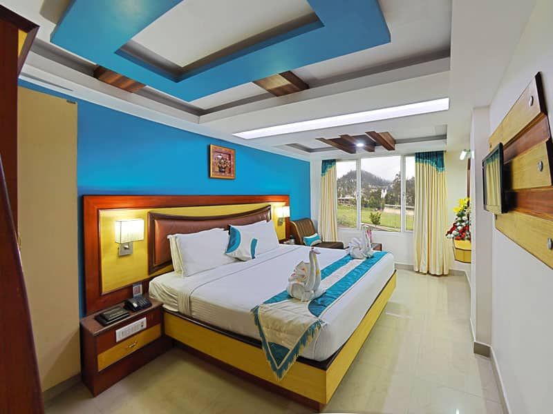 Ponmari Residency Royal Deluxe Room 2