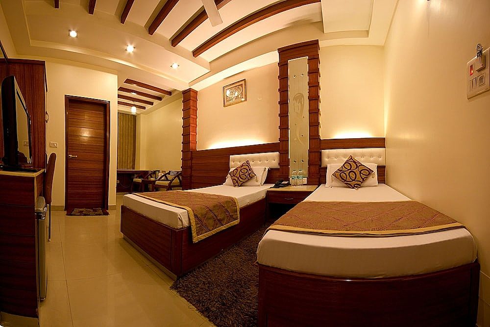 Hotel Aster Inn Deluxe Room 10