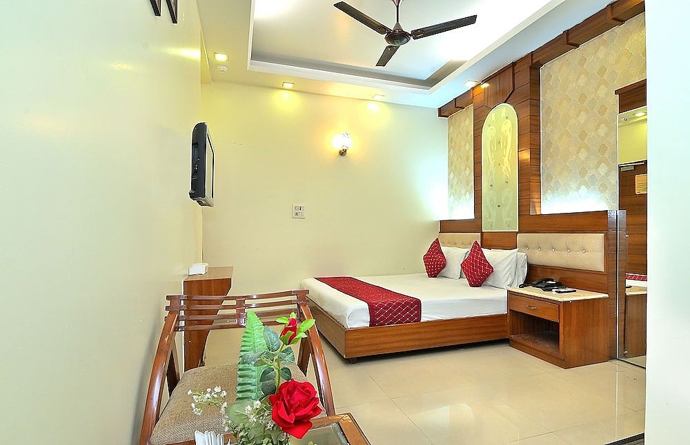 Hotel Aster Inn Deluxe Room 24