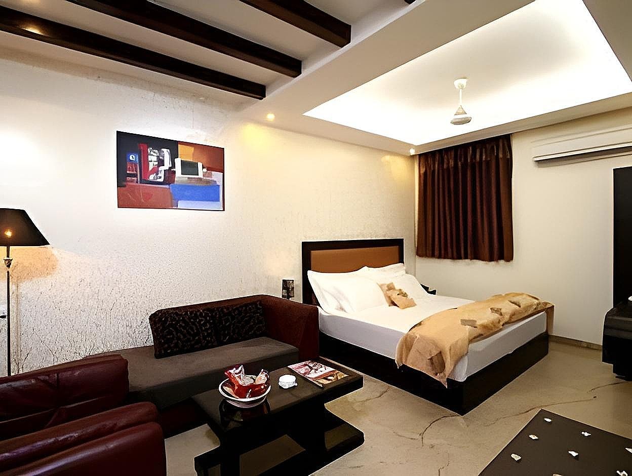 Suite Room