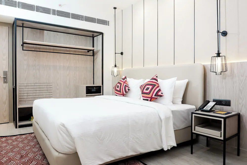 Executive Room - 1 King Bed