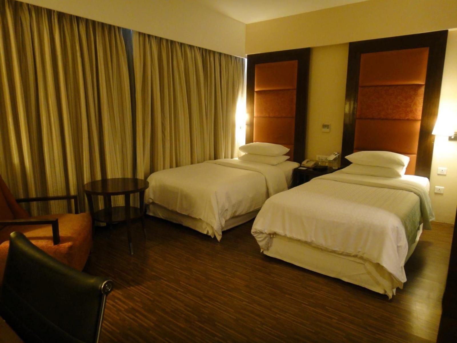 undefined Four Points by Sheraton Ahmedabad 5