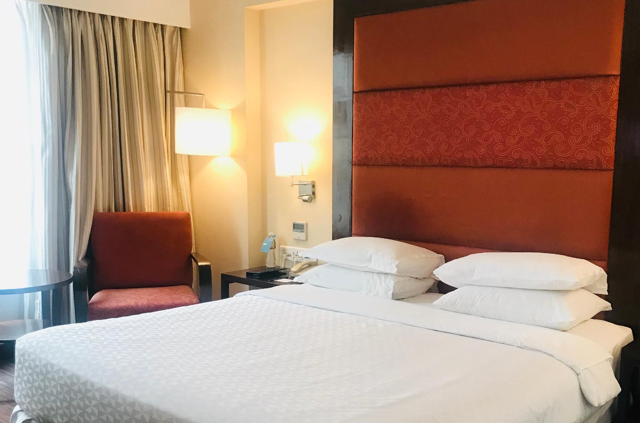 SUPERIOR ROOM:KING BED, Guest room, 1 King
