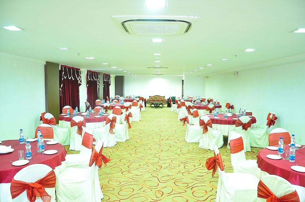 Banquet hall
