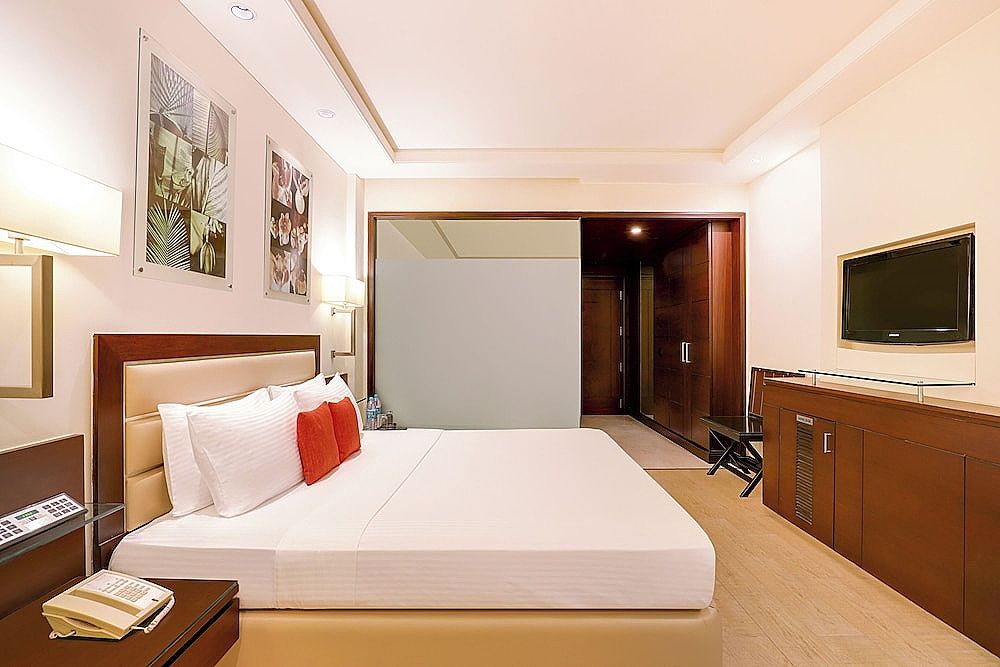 Lemon Tree Premier 2, Leisure Valley, Gurugram Deluxe Room 2