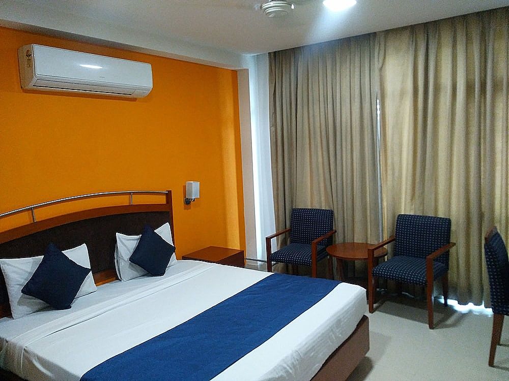 Hotel Divine inn NFC By ASPL Deluxe Room 11