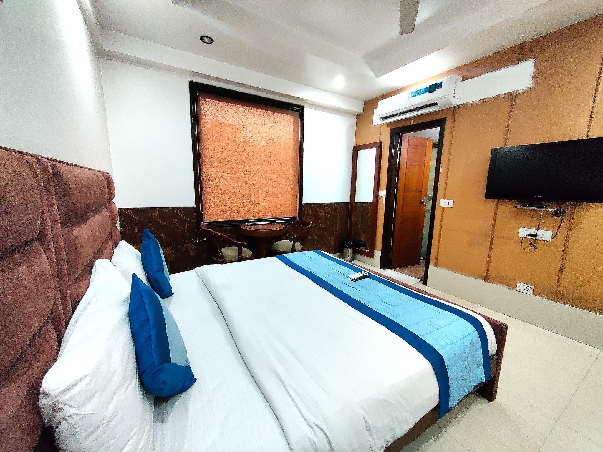 The Daanish Residency, Karol Bagh Compact AC Room Local ID Accepted