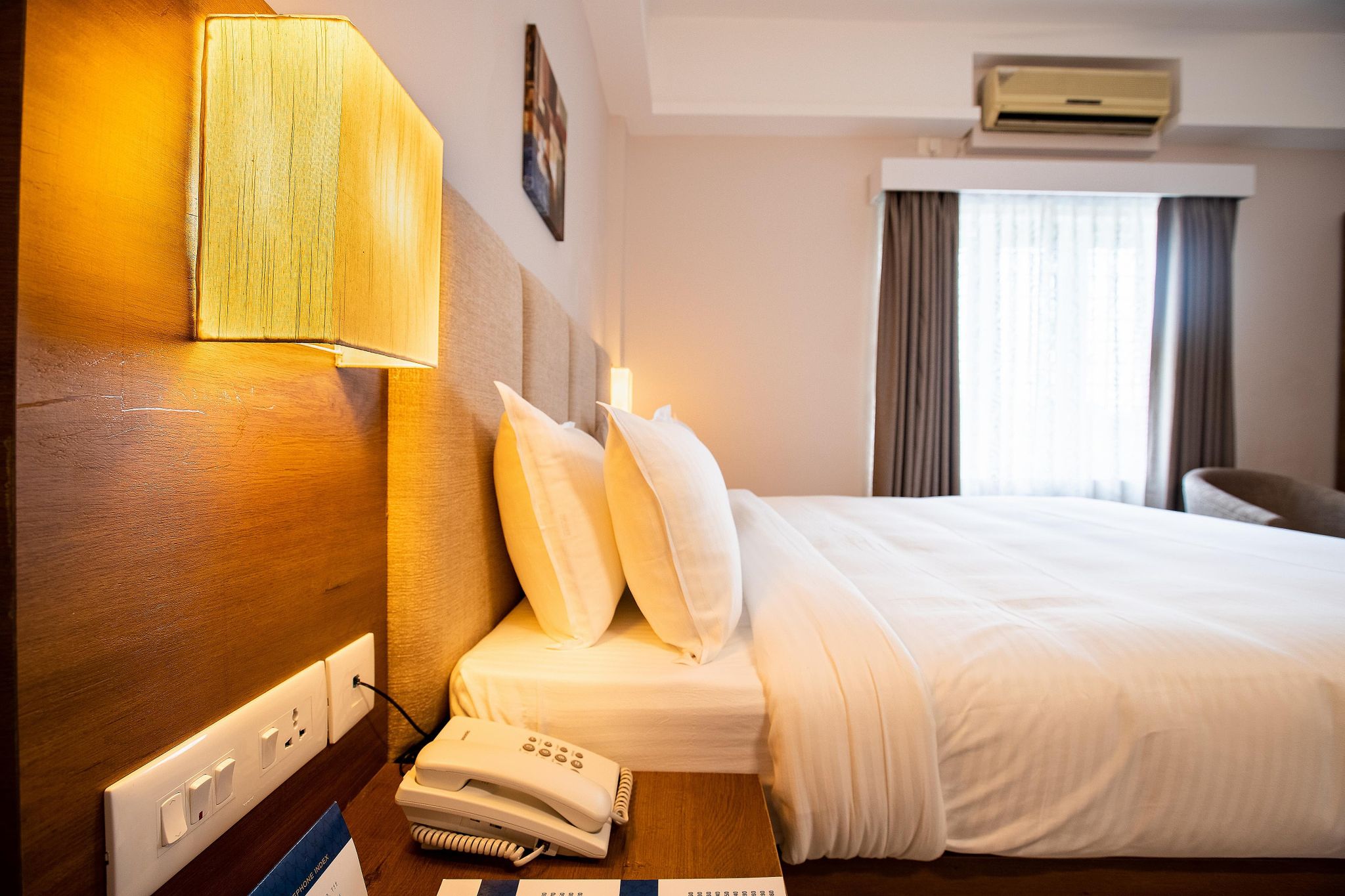 Royal Residency Standard Double Room with Fan 3