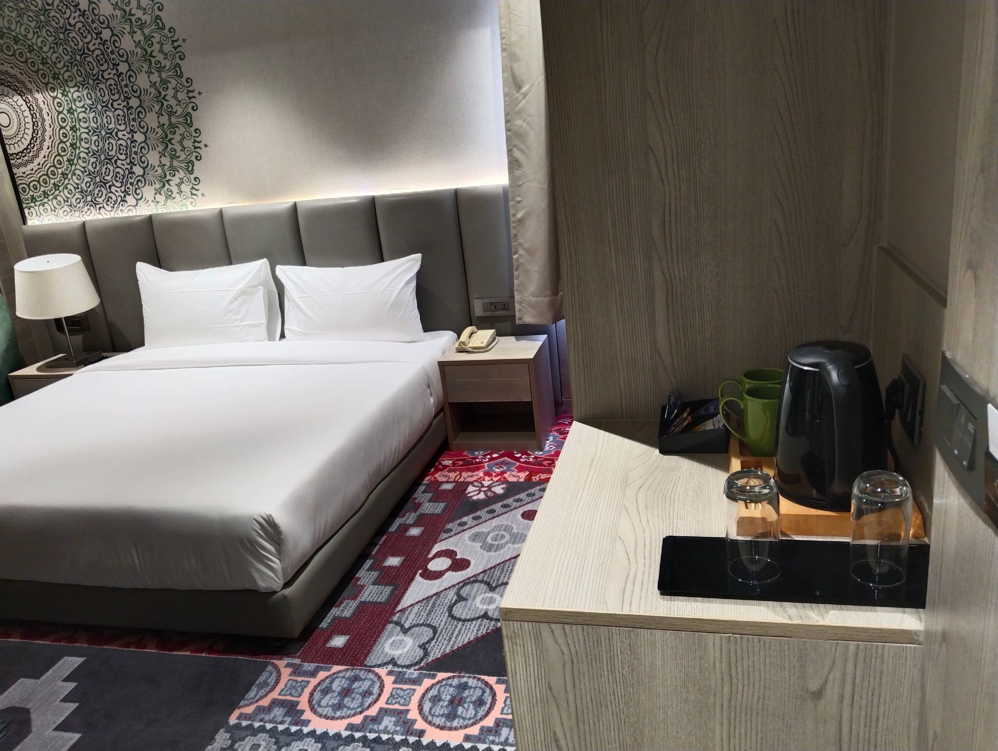 undefined Hotel Crystal Inn 5