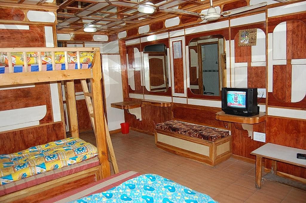 Family Room(without view)Free Parking